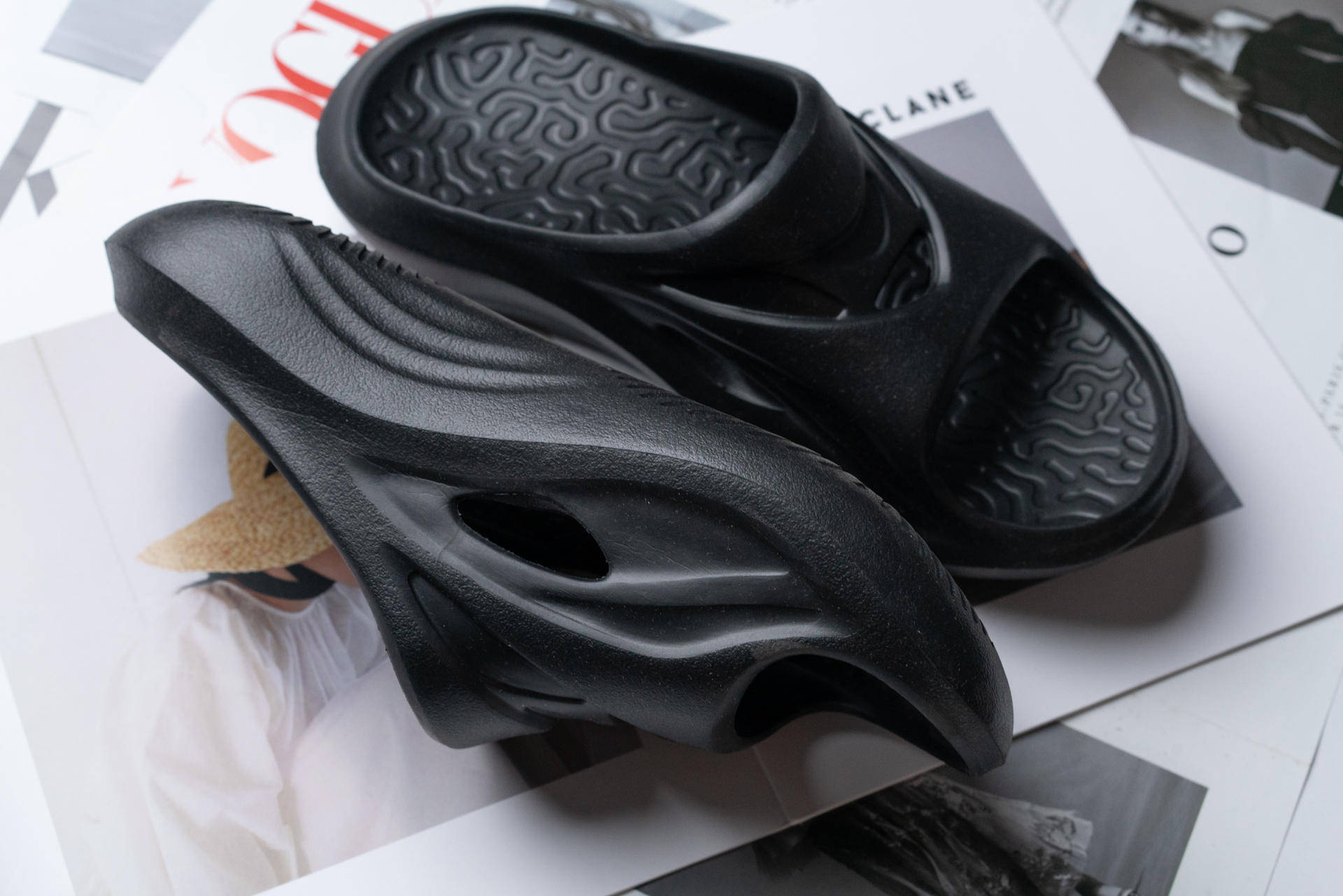 帆布鞋|下班回家，你真的需要一双舒服的拖鞋。咕咚舒缓拖鞋体验