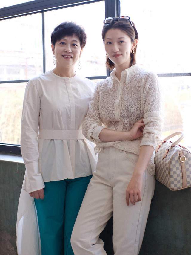 层次感|4、50岁的穿衣技巧分享,摆脱大妈感,让你减龄又气质时尚感