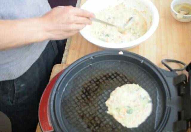 蔬菜|一分钟学会美味的蔬菜早餐饼，吃一次就深深爱上它