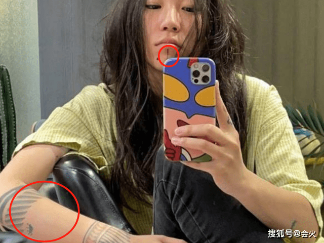周迅|王菲大女儿罕见长发出镜！被赞女人味十足，手臂下巴大块纹身抢镜