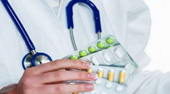 血管|担心肾病发展成尿毒症？只要注意这4点，尿毒症不攻自破！