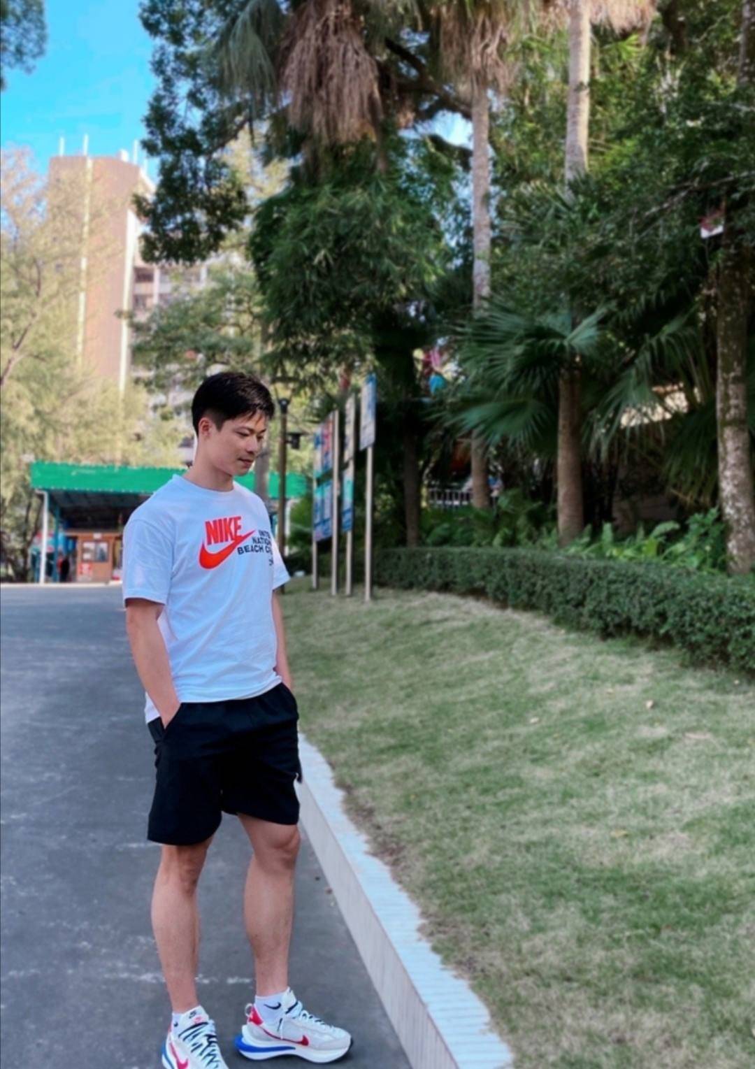 卫衣|苏炳添将成闭幕式旗手！亚洲飞人不仅跑得快，私底下还是时尚潮男