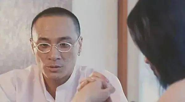 李强|《山村老尸》：在童年阴影之外还有什么？