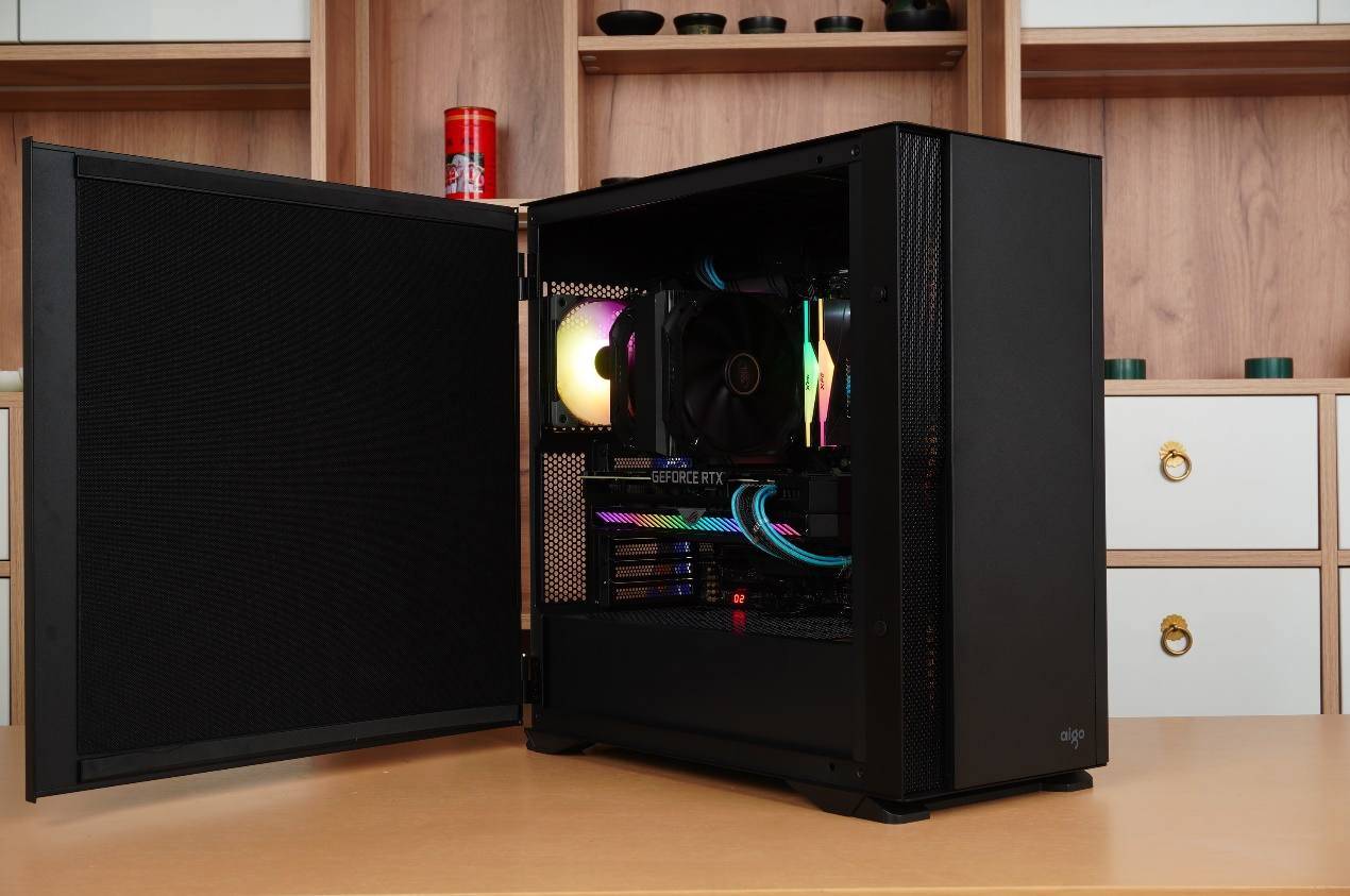 几乎毫无短板的静音机箱爱国者yogok100新品尝鲜