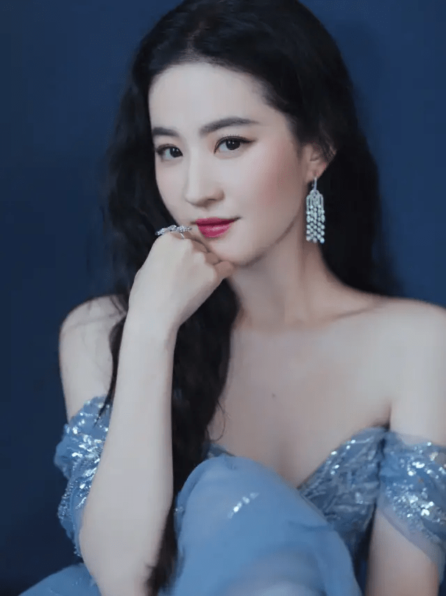 金盏花|想要人群中一眼看到你？选对这几个颜色，谁穿谁美