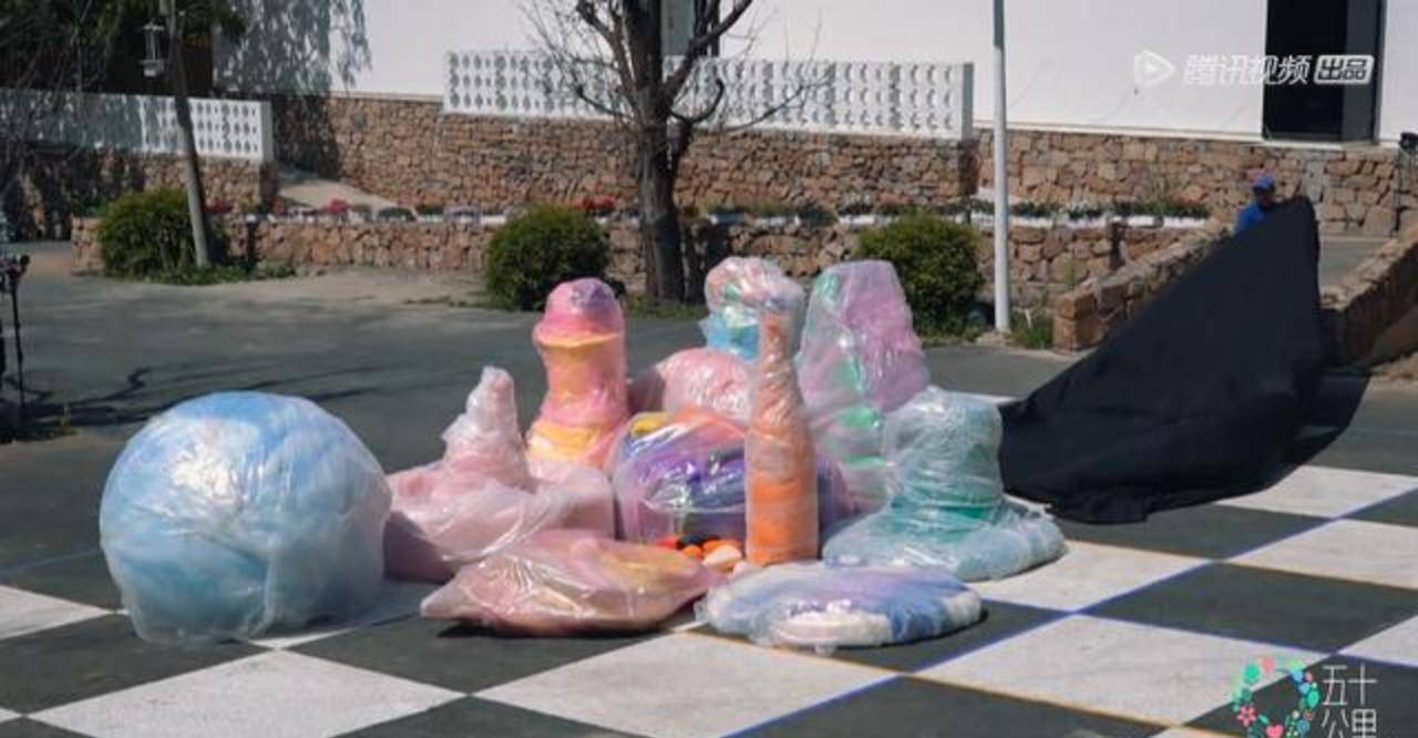 周杰|我要替“偷懒的郭麒麟和李雪琴”辩解几句!