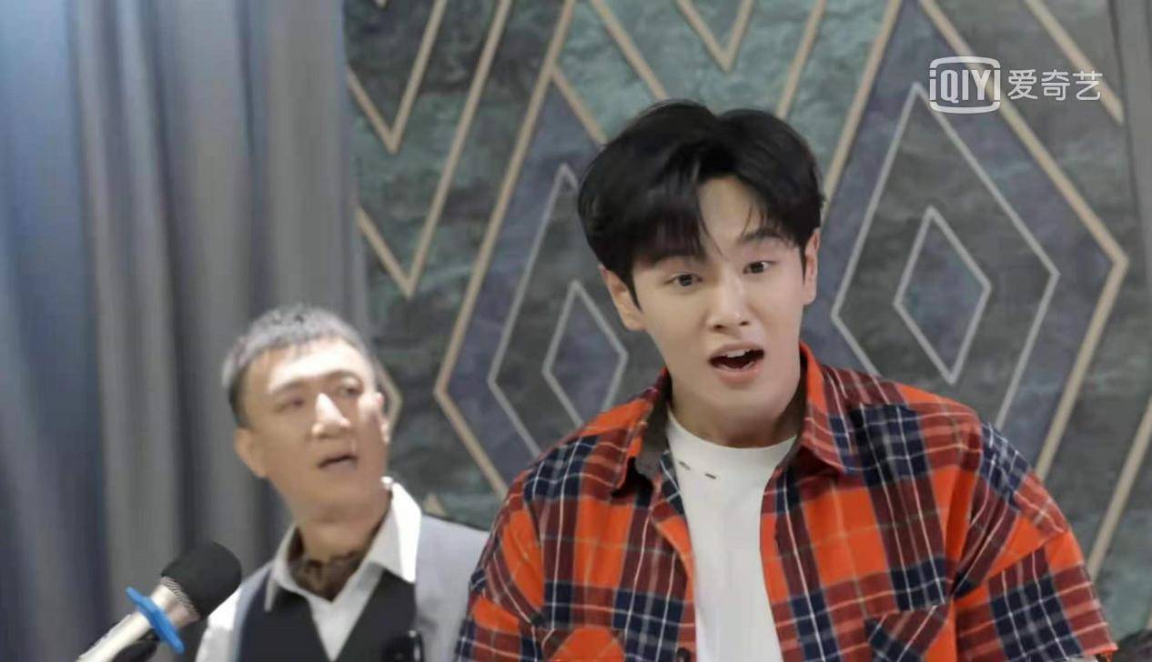 友人|杨迪在《萌探》找回颜面！猜出周深《大鱼》的那一刻很厉害