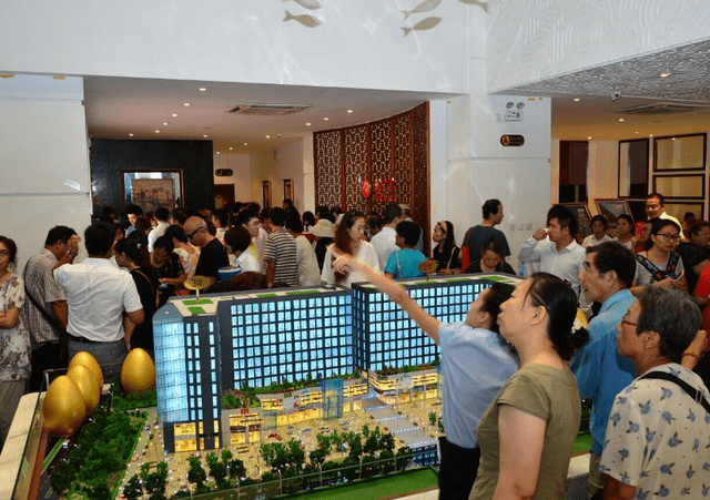 地方|三胎放开年轻人仍不愿意生？专家提出新建议，你会选择继续生吗？