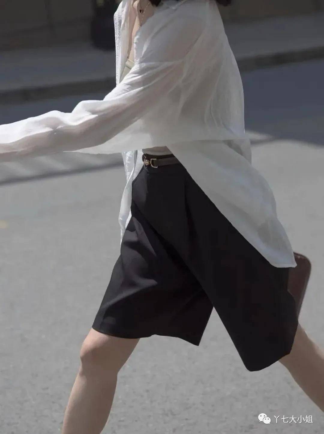 衬衣|衬衣+短裤＝夏季知性又帅气的时髦组合