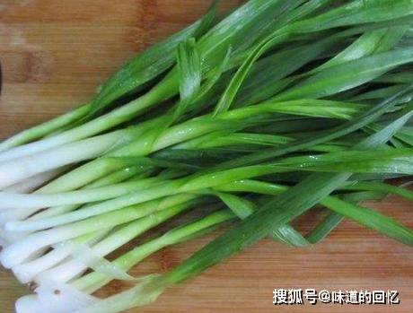 做法|四月给孩子做这早餐饼吃,好吃耐饿消积食,营养全面,放凉也不硬