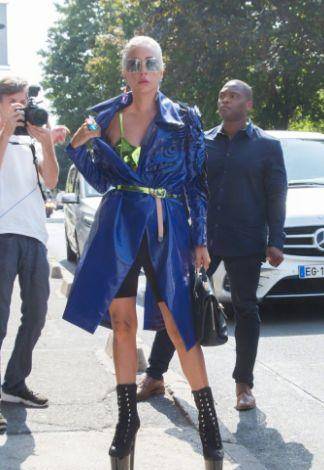 Gaga|这才是Lady Gaga的真实颜值！嘎嘎最新杂志封面，美人鱼裙很美