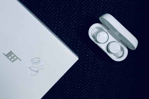 手机蓝牙耳机怎么没有声音 1b71df71608b431a91938cb0a1df8f26.png