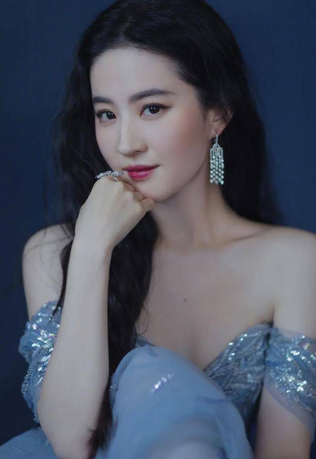景甜|颜值大飞跃的景甜，到底做对了什么？