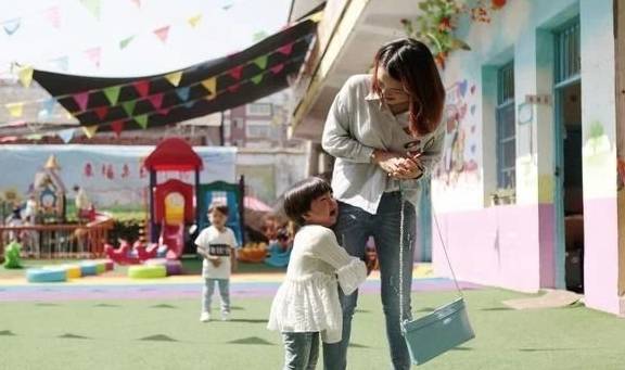 因为|孩子第一次上幼儿园，家长踩中这3个“坑”，就别怪孩子难入园