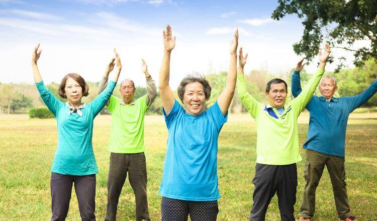 葡萄糖|忠告：3个不良饮食习惯，让你的血糖“一路飙升”，劝你别贪嘴