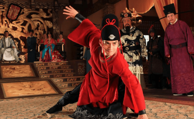 男星|古装红衣美男，龚俊、杨洋、肖战等男星，谁是你心头的朱砂痣？