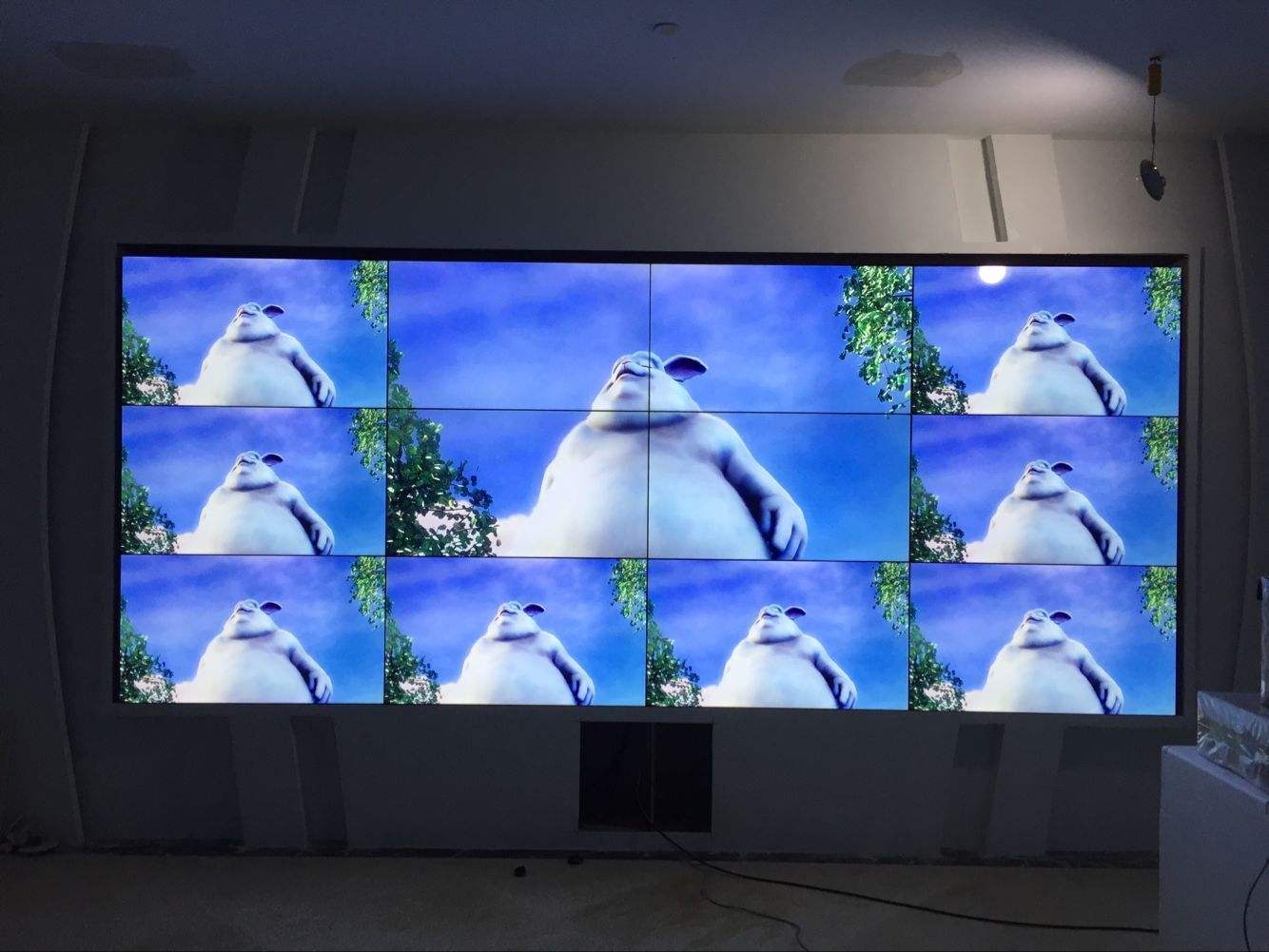 dlp无缝拼接屏墙采用的多个背投显示单元