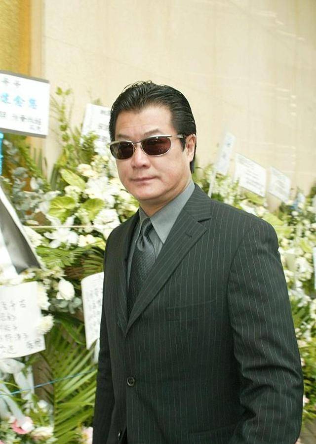 原创香港娱乐圈的四大佬周润发排第二其他三个都是谁