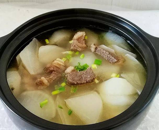怎么把肉煮得糯糯的 48aa2cfbfa92484fa1556e3ab417a7de.jpeg