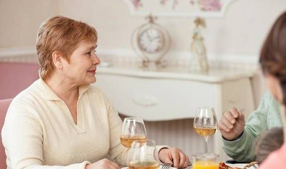 要求|患上乙肝后别灰心，饮食上要有要求，坚持这5个饮食原则