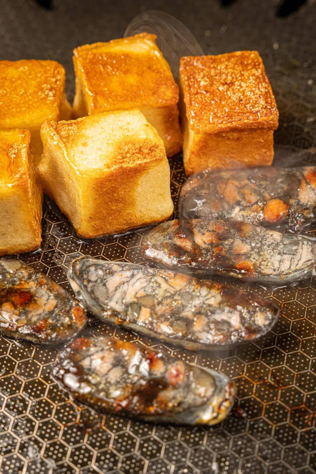 什么|江南西这店，用榴莲烤和牛，老板怎么想的？