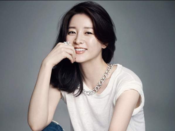 美貌|女明星护肤秘籍全曝光！原来她们的美貌都是这么保持的……