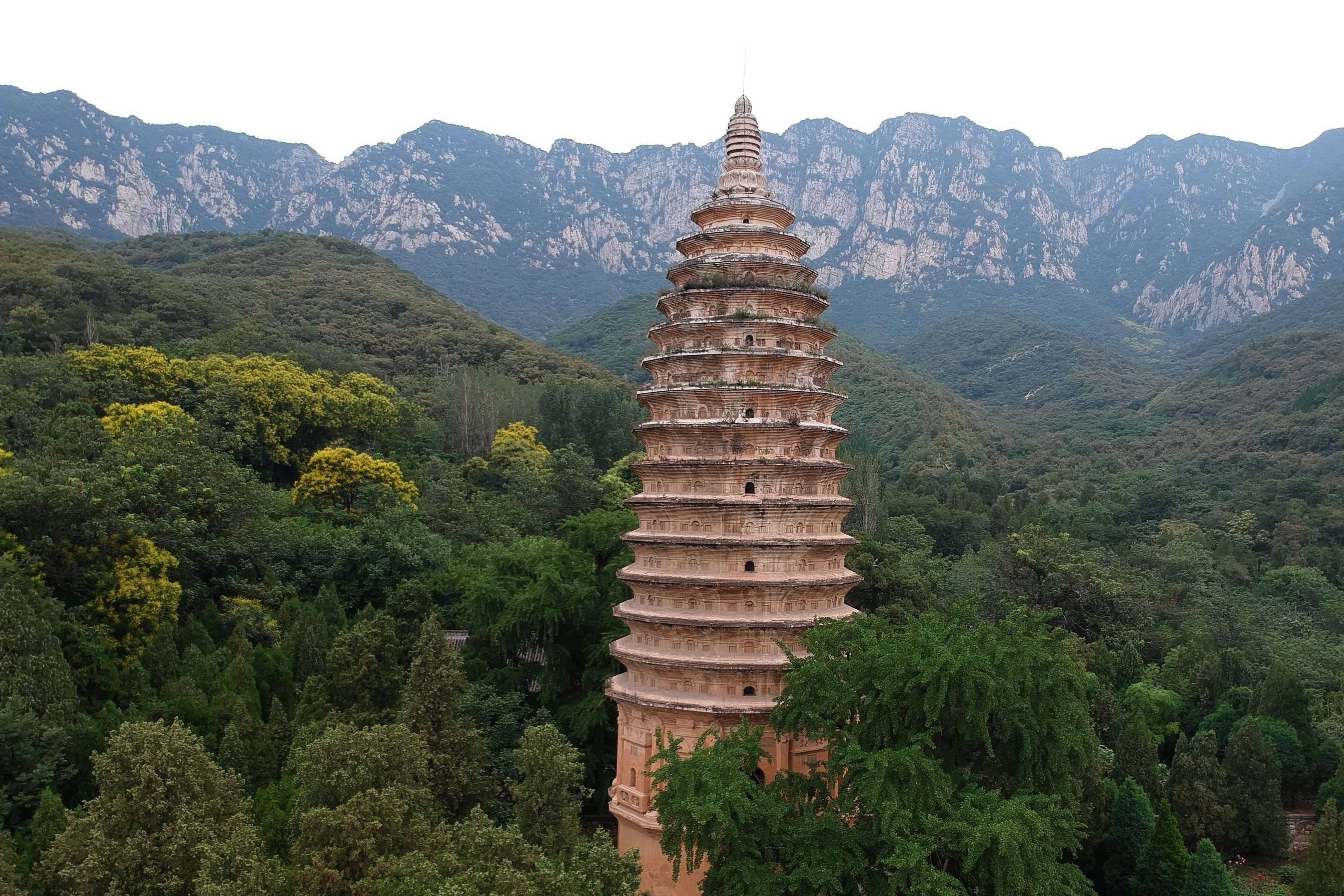 藏身5A景区的一处千年古刹，距离少林寺不远，很多人却错过了