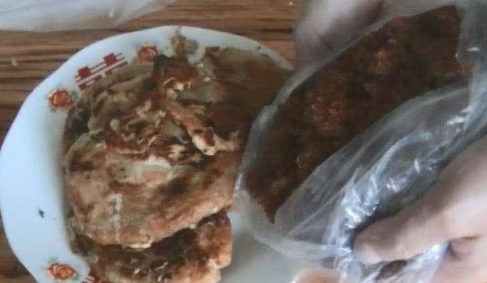 都能花|瞧瞧农村人家简单又营养的早餐配置，网友：大饼我能吃一年！