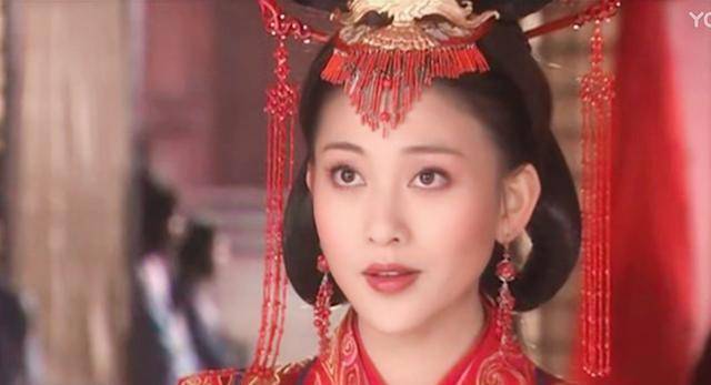 灵气|异域扮相好看的古装美人,只服这20位,辨识度高不说还灵气逼人