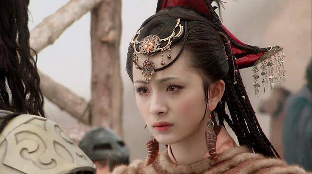 灵气|异域扮相好看的古装美人,只服这20位,辨识度高不说还灵气逼人