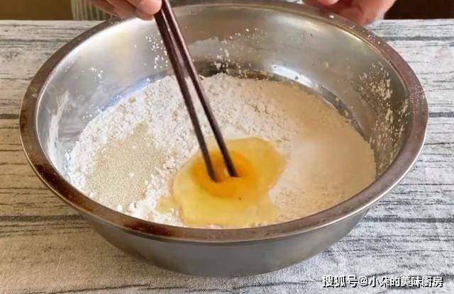 做法|火龙果新吃法，一定要试试这样做，软软的香香的，吃一次就忘不了