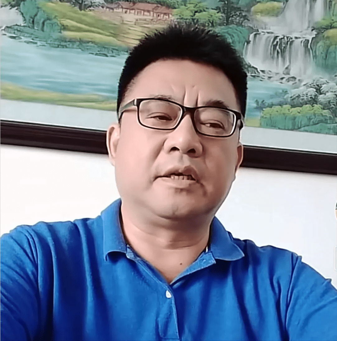 熊磊深夜发文斥责许敏两位哥哥遭到北海舅舅反驳和网友的抨击