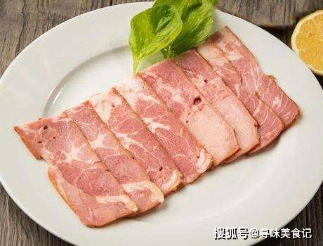 做法|孩子想吃披萨，点外卖太贵，在家不用烤箱就能做，味美实惠料又足