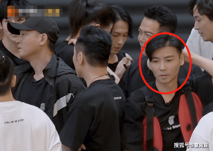 蔡少芬朱茵确定是闺蜜?张晋跟黄贯中参加《哥哥》犹如陌生人