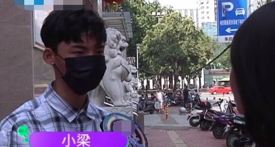 进行|手术做一半被推出手术台，小伙一瘸一拐走出来，搞成这样怪我喽？
