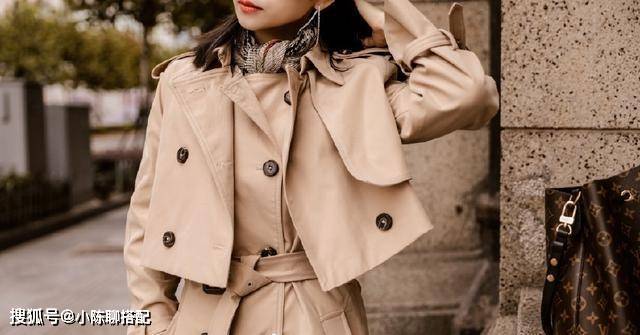 颜色|初秋到来,风衣安排上!2个穿搭重点3个搭配思路,时髦又高级