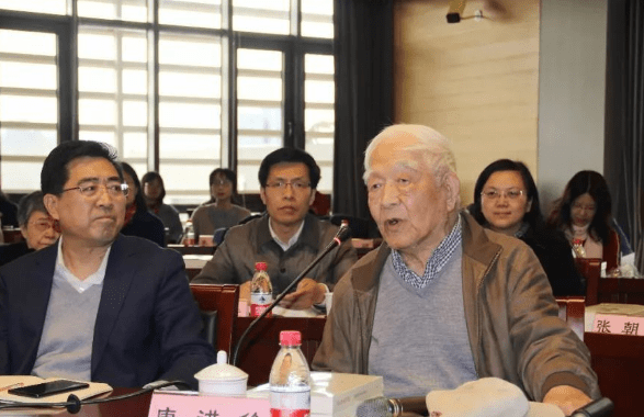 原创中小学老师岁数大了就盼退休大学老教师却不愿退休到底是为啥