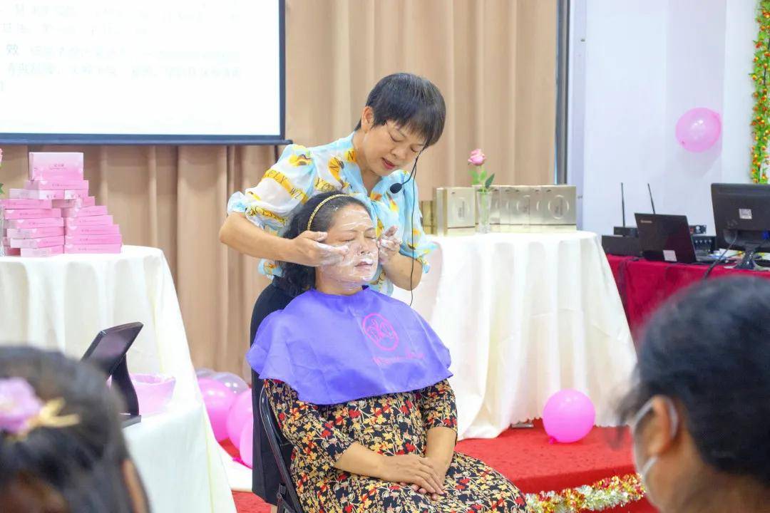 师农燕|【美丽专场】相约七夕 为爱助力，一起来听听那些关于美丽的小秘密