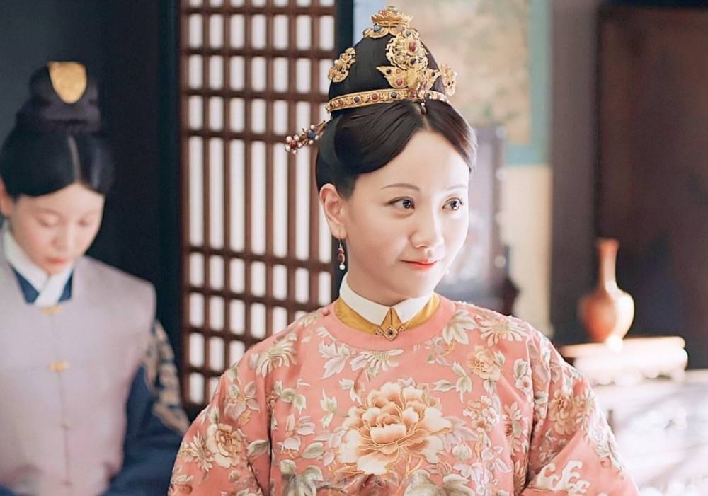 原创被迫婚外情的苏映雪在薄情的婚姻里女人也要有情地活