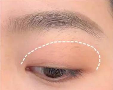 姐妹|戴眼镜就不能化妆了吗？“眼镜妆”了解一下，简单又好看