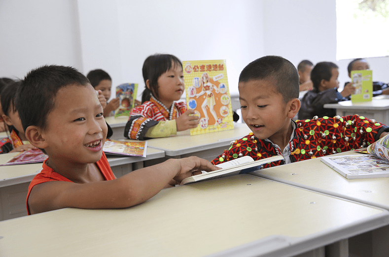 调整|小学教育迎来调整，学前班或被取消，同时还有一个好消息！