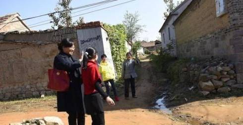 公婆|婆婆送我只金手镯，我当赝品扔了，她随手给我一张纸，看完我傻了