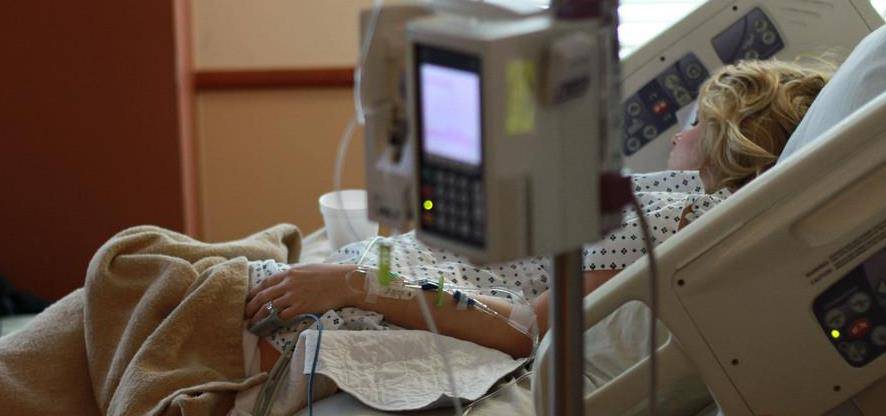 国家|生三胎新政策并没有影响到年轻人，专家们集思广益提出新建议