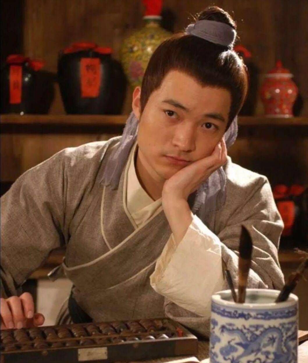 2006年,《武林外传》登上银幕,一时间成为全国观众最喜爱的电视剧.