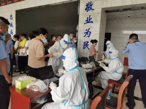 疫情|守护者来了！艾迪康“蓝鲸号”们再上征途，驰援各地