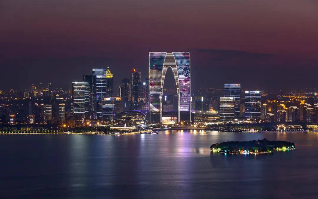 首批省级夜间文旅消费集聚区,金鸡湖景区亮了!_苏州