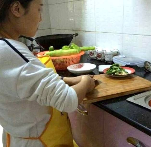 时间|这十张孕妇的平凡生活的照片，看一次心疼一次，忍不住流泪