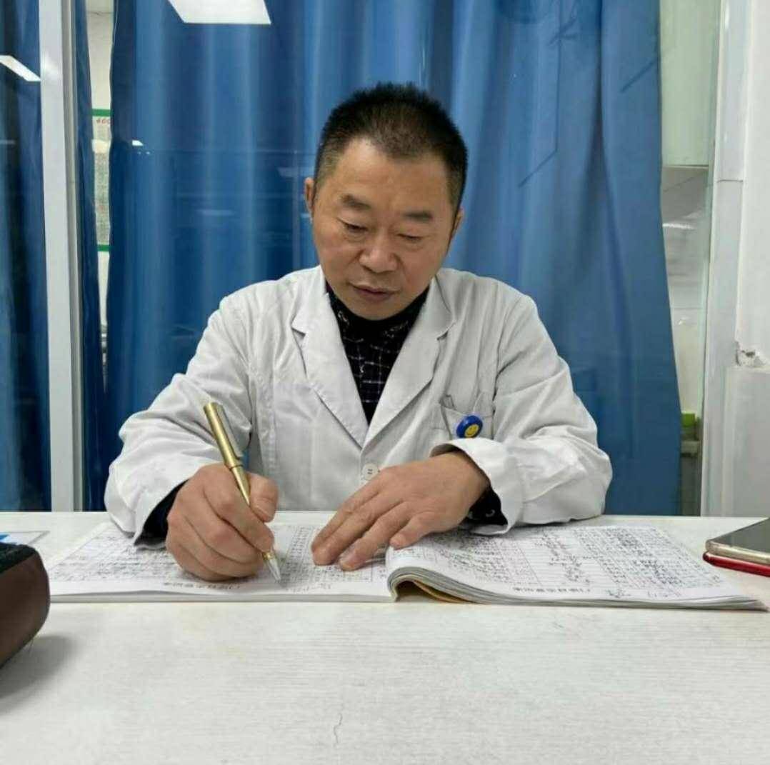 治疗|中医胡远忠:乙肝病的症状是什么?如何治疗?