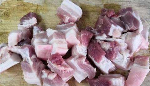 如何把肉切薄 82d14dfe48d5465899733b1d00ec6028.jpeg