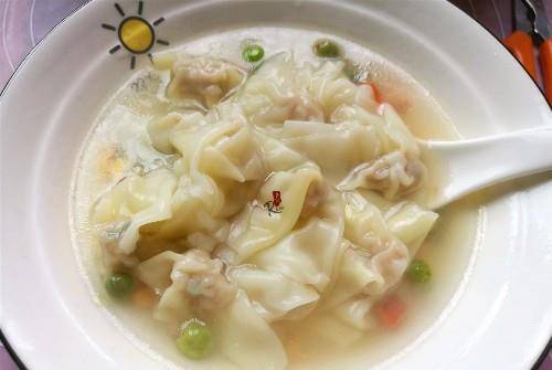 加入适量|要吃馄饨自己在家做，任性简单又营养丰富，快快学起来